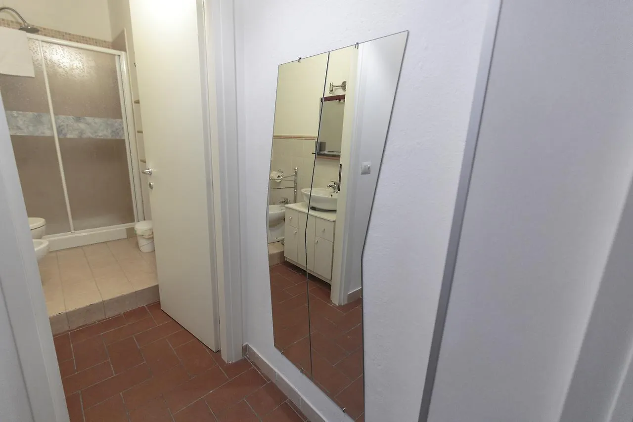 Magnolia Comfort & Rooms Pisa Italy